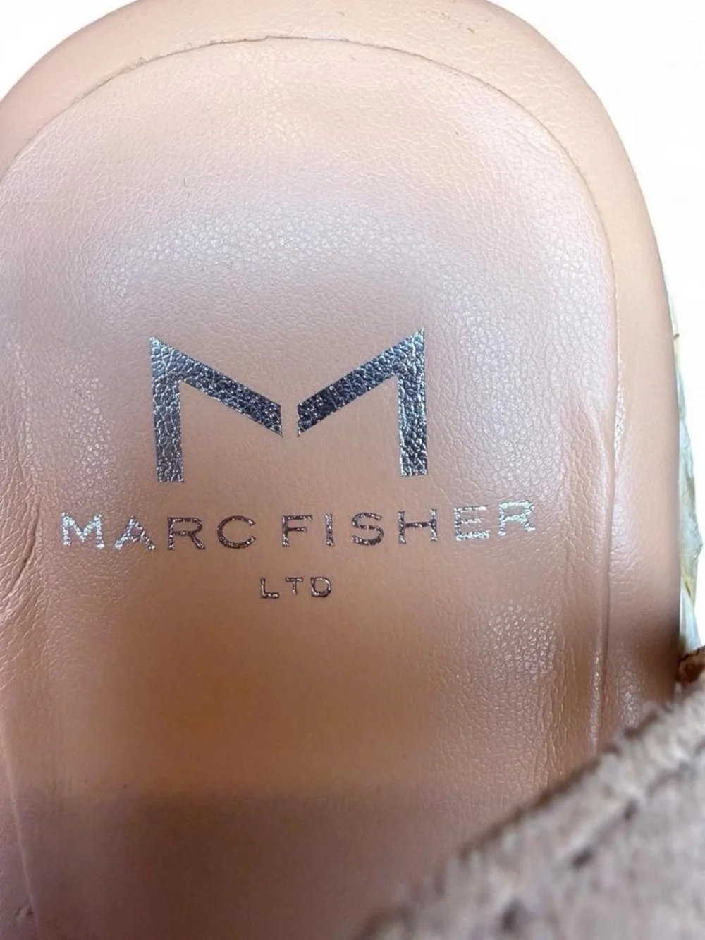 Marc Fisher LTD Nelly Espadrille Wedge Sandals Peach Suede